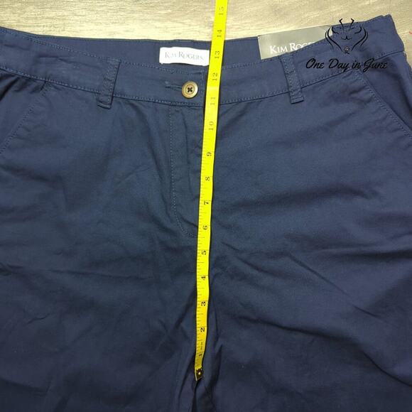 Kim Rogers Comfort Waist Casual Shorts Size 14 - Picture 4 of 7